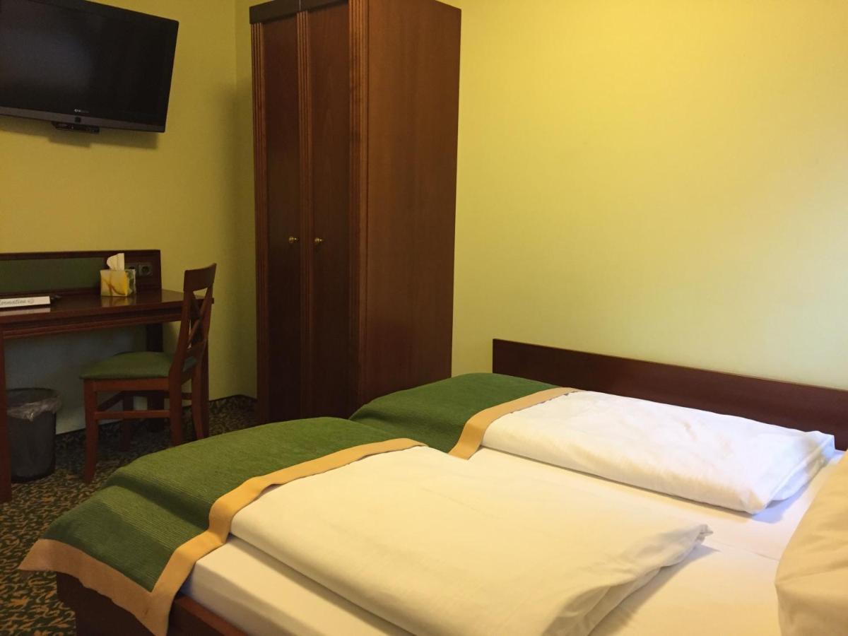 Parkhotel Zirndorf Kültér fotó
