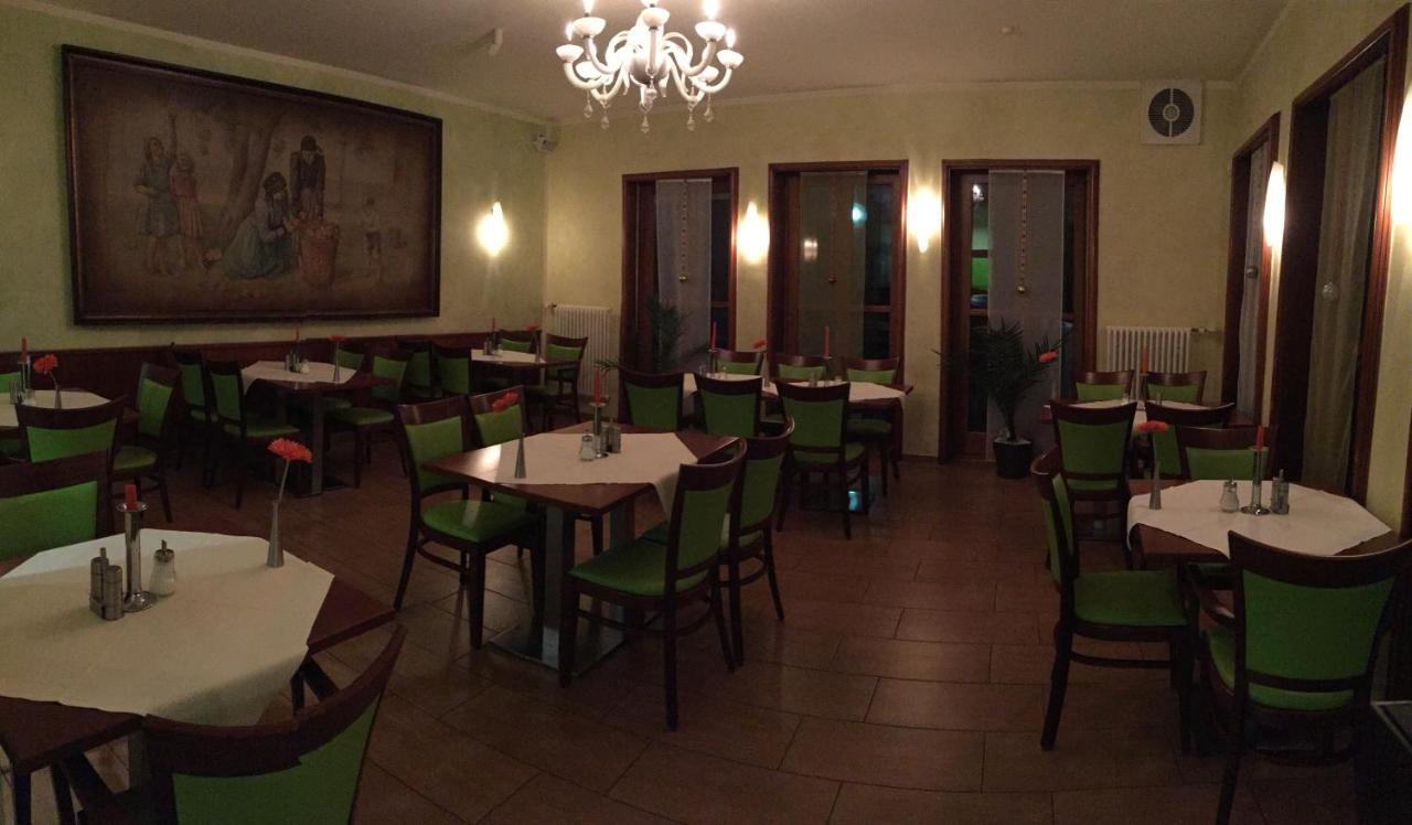 Parkhotel Zirndorf Kültér fotó